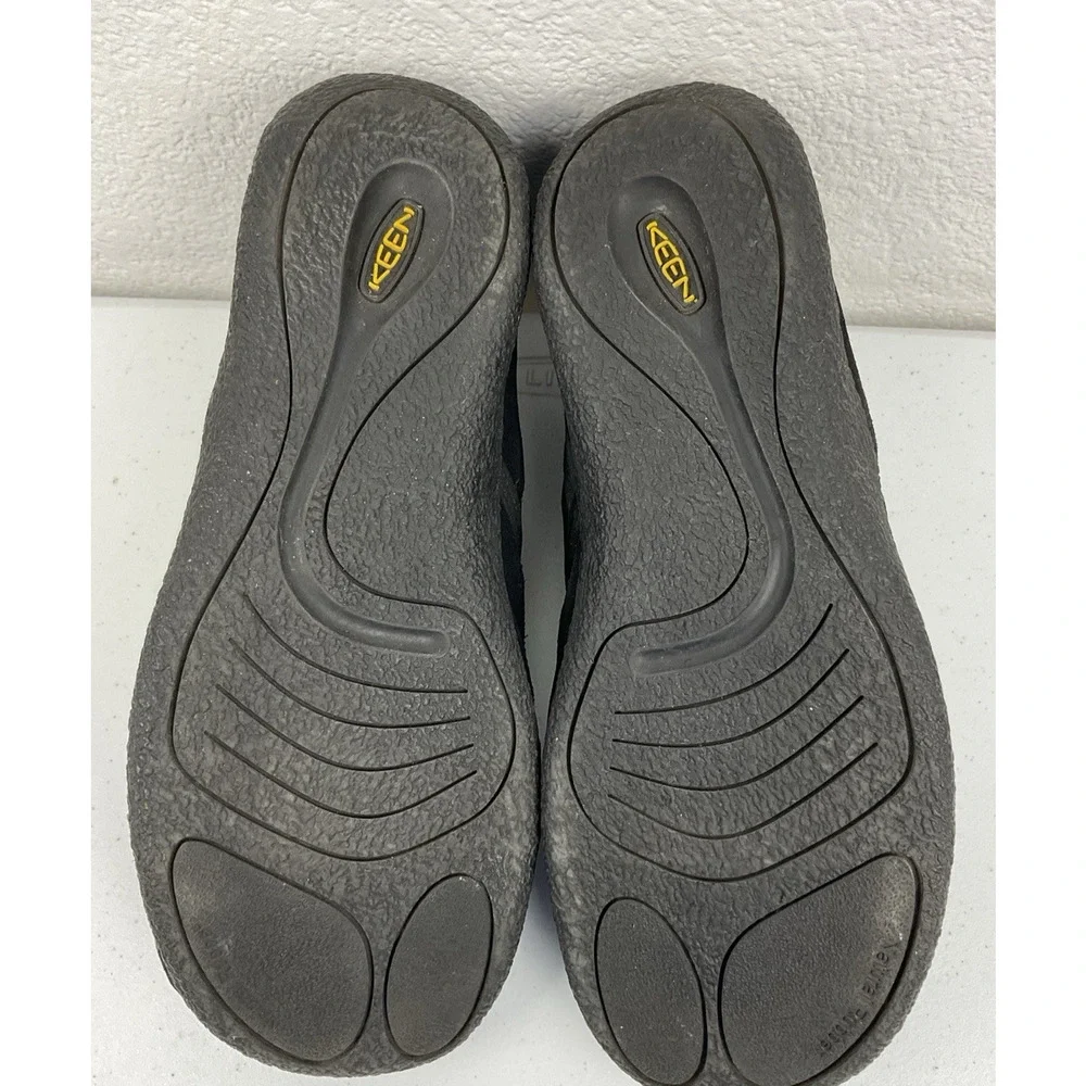KEEN M Howser 2 Chukka Boots 11.5 Waterproof Black Insulated Outdoor Casual